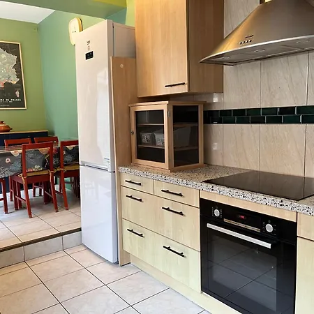 Holiday home Le Nuancier - Garage - Jardin 10 Pers Le Mans